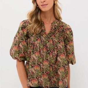 Floral Puff Sleeve Top